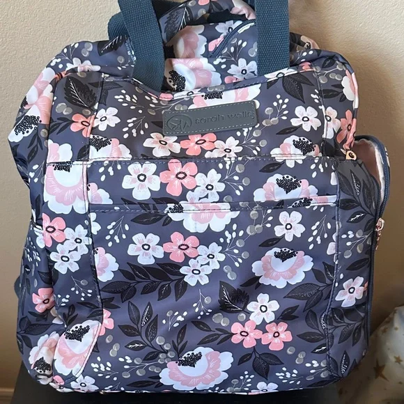 Sarah Wells Kelly Breast Pump Backpack Floral - Picture 1 of 5